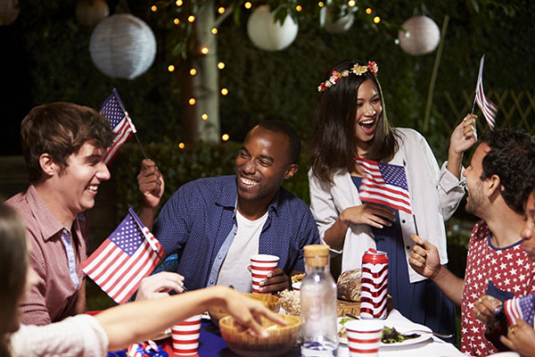 6 Ways to Save Money on Your Fourth of July Party - Versara Lending